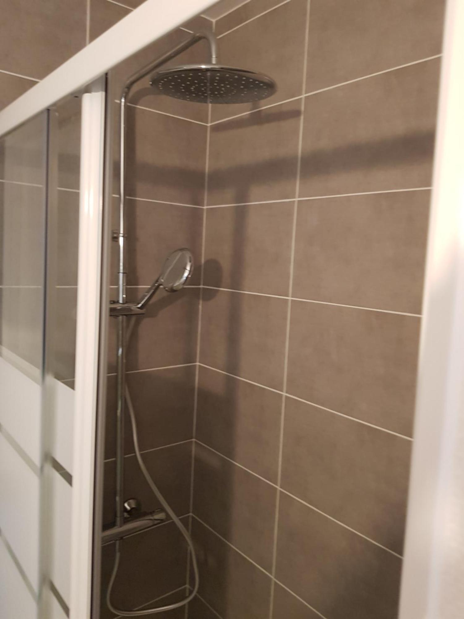 Apartamento L'ATELIER Calme et Cosy à 2 pas de la cathédrale Orléans Habitación foto